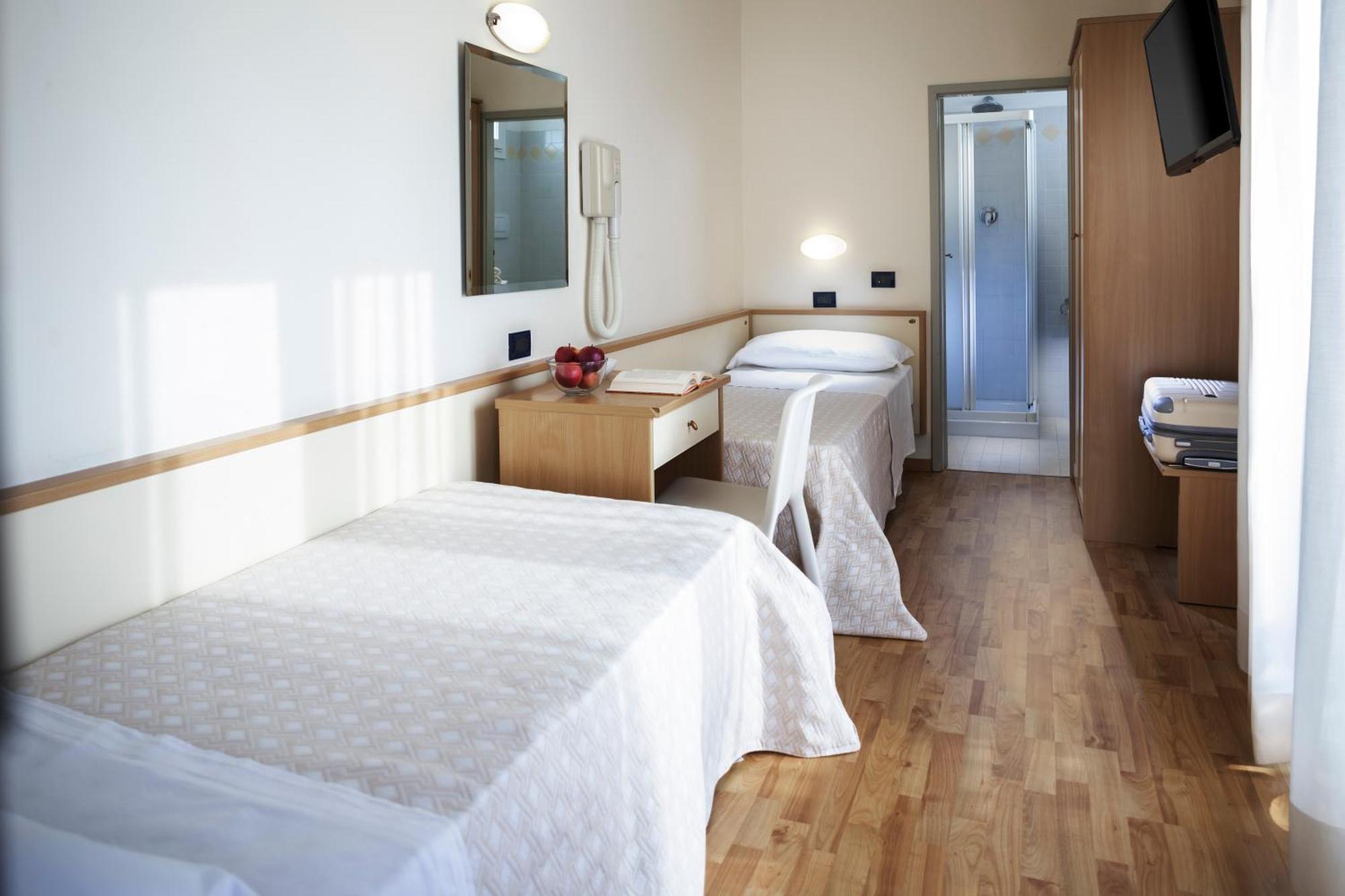 Hotel Baltic Rimini Ngoại thất bức ảnh